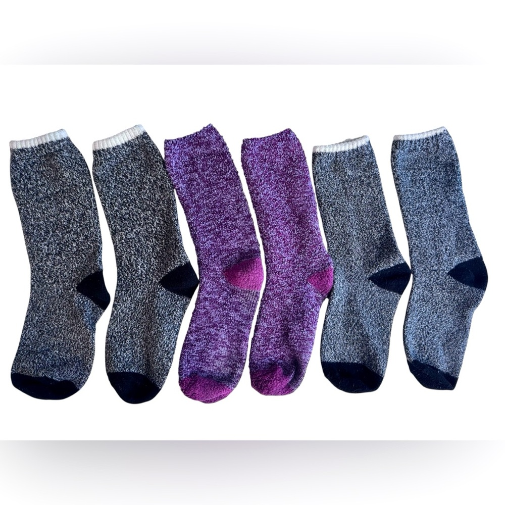 Set of 3 pairs of women’s warm winter socks purple gray & black fit sizes 6-9
